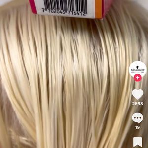 Meet your Posher, Candice